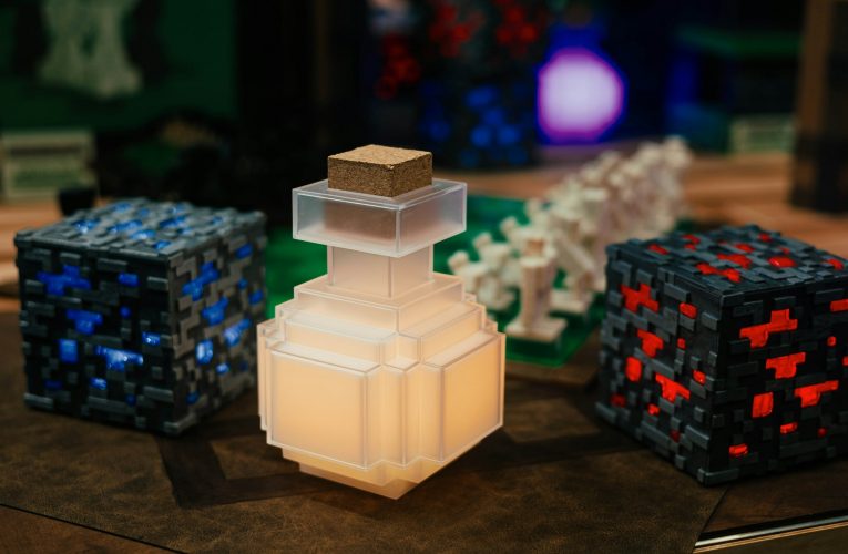 Jack Black y Jason Momoa comparten una travesía subterránea en “La película de Minecraft”
