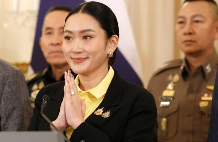Corte tailandesa destituye a la primera ministra Paetongtarn Shinawatra: Un giro político en Tailandia