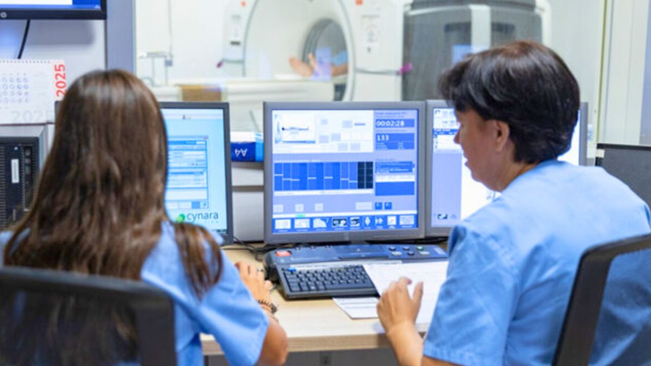 El grupo sanitario Ribera ha incorporado tecnología de inteligencia artificial (IA) para mejorar la atención médica.