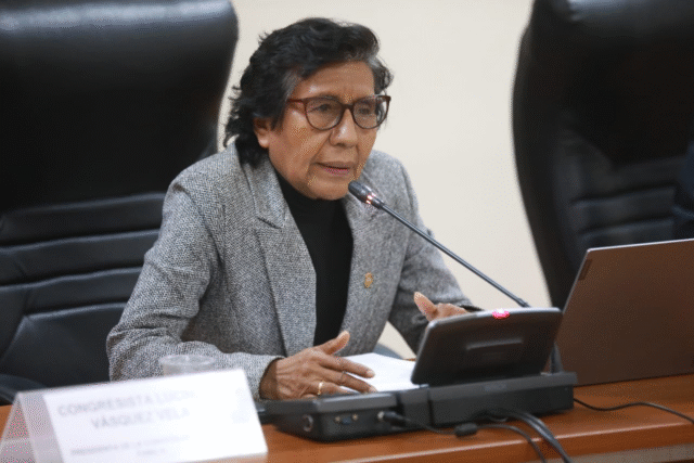 Comision-de-Etica-alista-investigacion-contra-Lucinda-Vasquez-por-uso.png