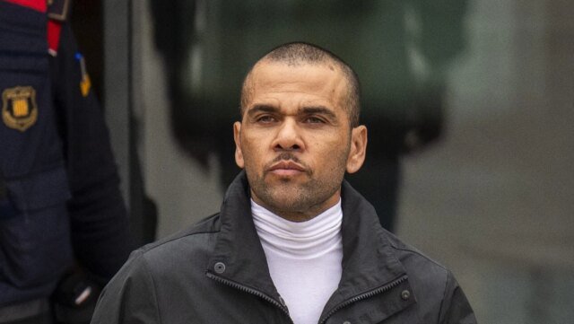 Dani-Alves-reaparece-como-predicador-en-una-iglesia-en-Espana.jpg