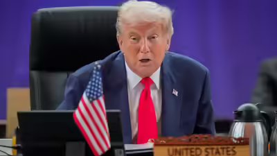 Escandalo-mucho-mayor-Donald-Trump-compara-la-disputa-por-el.jpg