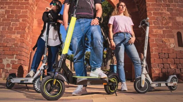 Este-patinete-es-una-bestia-con-ruedas-1200W-de-potencia.jpg
