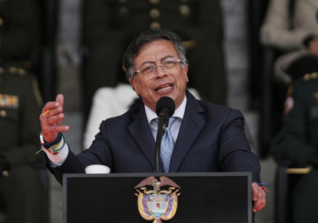 Gustavo-Petro-desafia-sanciones-No-tengo-nada-que-congelar-en.jpg