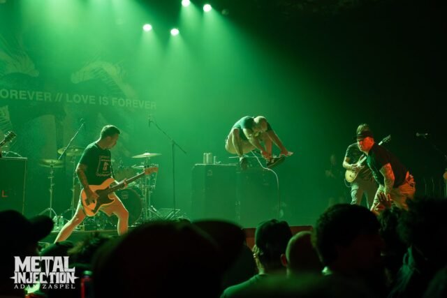 MISERY-SIGNALS-ahora-transmite-el-documental-de-su-gira-de.jpg