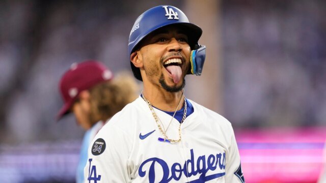 Mookie-Betts-fue-galardonado-con-el-Premio-Roberto-Clemente-2025.jpg