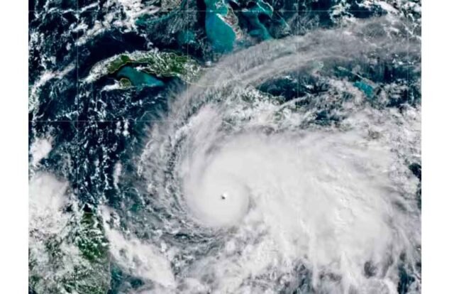 Mueren-tres-personas-en-Jamaica-mientras-el-pais-se-prepara.jpg