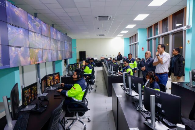 Operativo-sorpresa-en-Lima-Jose-Jeri-lidero-redada-nocturna-bajo.jpg