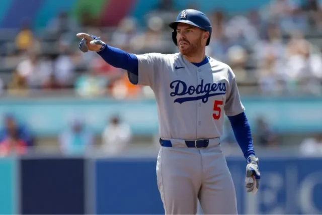 Siete-predicciones-audaces-para-la-Serie-Mundial-Dodgers-vsBlue-Jays.webp