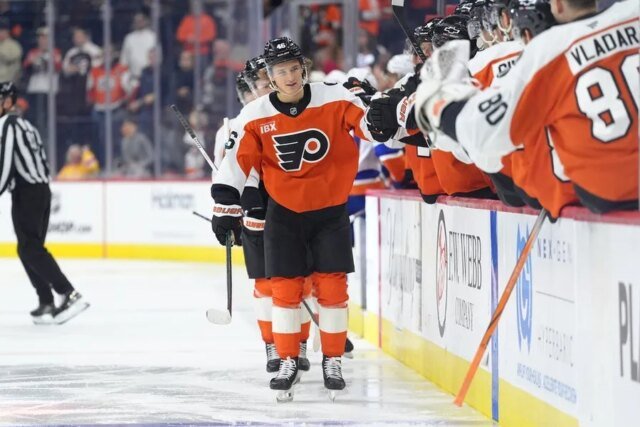 Trevor-Zegras-y-los-Flyers-rompen-la-racha-de-victorias.jpg