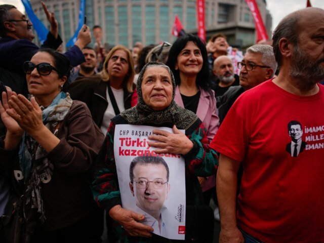 Un-tribunal-de-Turkiye-acusa-al-lider-de-la-oposicion.jpg