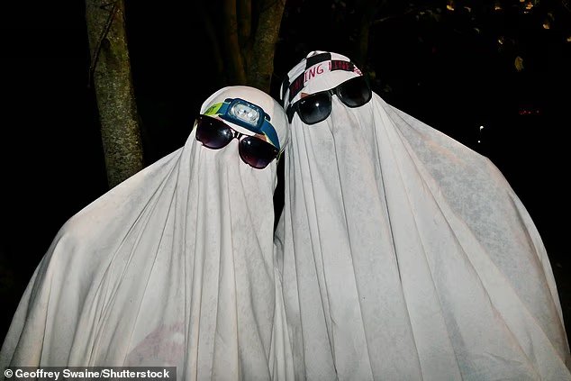 Uno-de-cada-tres-cree-que-los-fantasmas-SI-existen.jpg