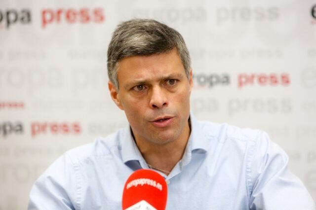 Venezuela-quita-el-pasaporte-a-Leopoldo-Lopez-y-abre-un.jpg