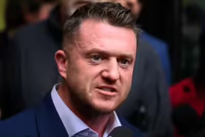 1763268046_tommy-robinson.jpg