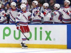 El bombardeo de apertura del juego impulsa a los Rangers a derrotar a Lightning