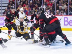 Los 2 goles de Tim Stutzle ayudan a los senadores a arruinar el rally de los Bruins