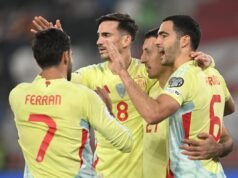 ‘Palito’ de De la Fuente: “” La prioridad es siempre el futbolista, aunque alguno no lo quiera entender””
.