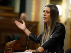 Fin a las llamadas spam, menos esperas y lenguas cooficiales: el Congreso da luz verde a la ley de atención a la clientela