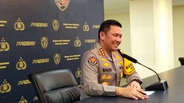6911bbfcbd8f0-kabid-humas-pmj-kombes-pol-budi-hermanto_375_211.jpg