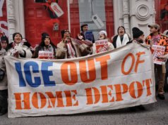 Migrantes protestaron en Home Depot de Manhattan para exigir que se detengan las redadas de ICE en sus tiendas